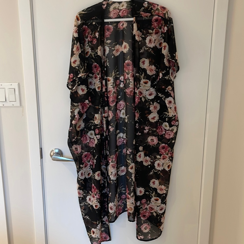 Emery park third piece kimono